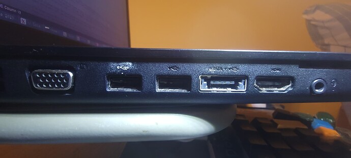 20230714_024817 laptop ports out